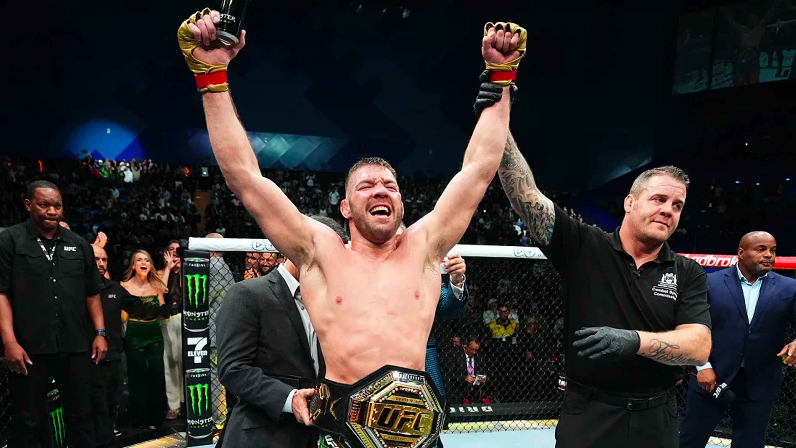 Dricus du Plessis to Defend UFC Middleweight Title at UFC 305