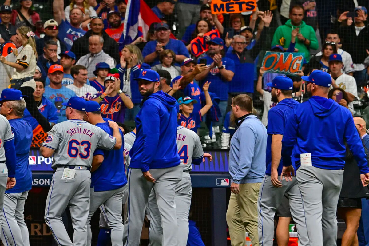 Mets Defeat Brewers in NL Wild Card Thriller